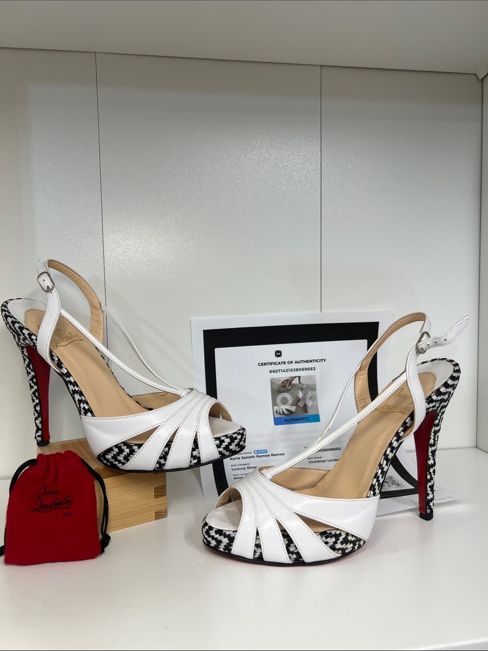 🔥🔥 Christian Louboutin White and Black Woven Peep-Toe Slingback Heels with COA